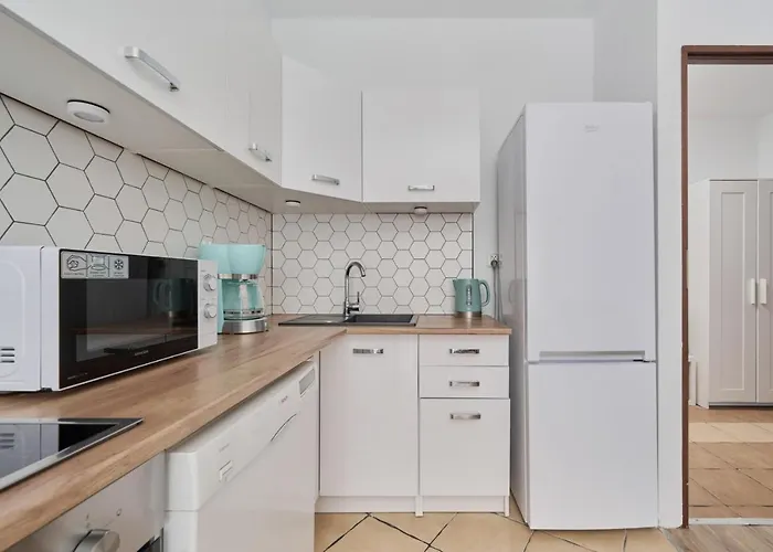 Appartement Family Kamienna With Balcony 1,5 Km To Wroclavia By Renters