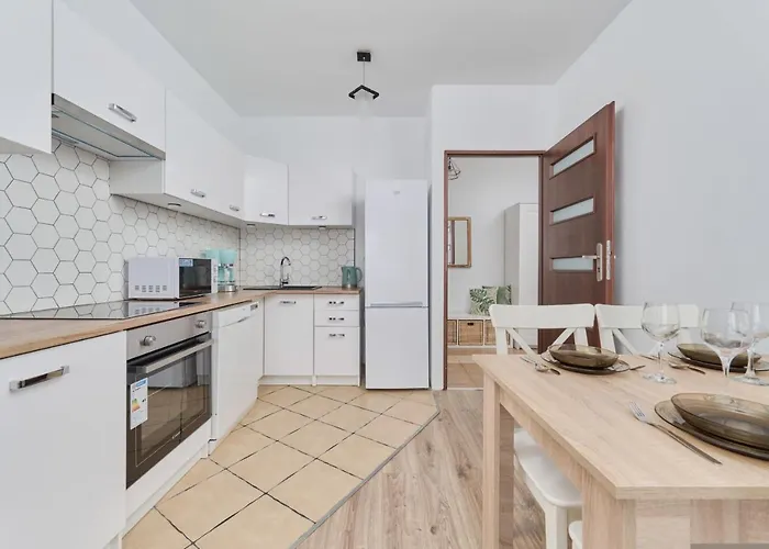 Family Kamienna With Balcony 1,5 Km To Wroclavia By Renters Appartement