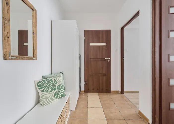 Family Kamienna With Balcony 1,5 Km To Wroclavia By Renters Apartment